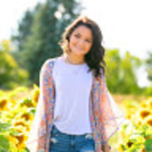Meet your Posher, Kenna